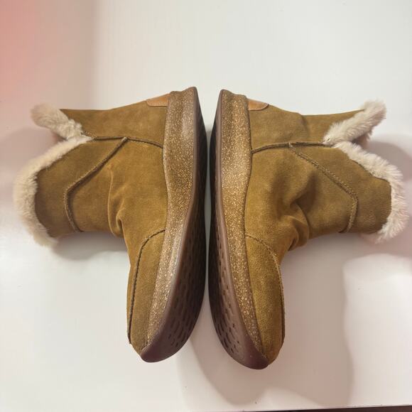 TAOS Future Mid Boots Suede Lined Faux Fur Brown 10 - Picture 3 of 8